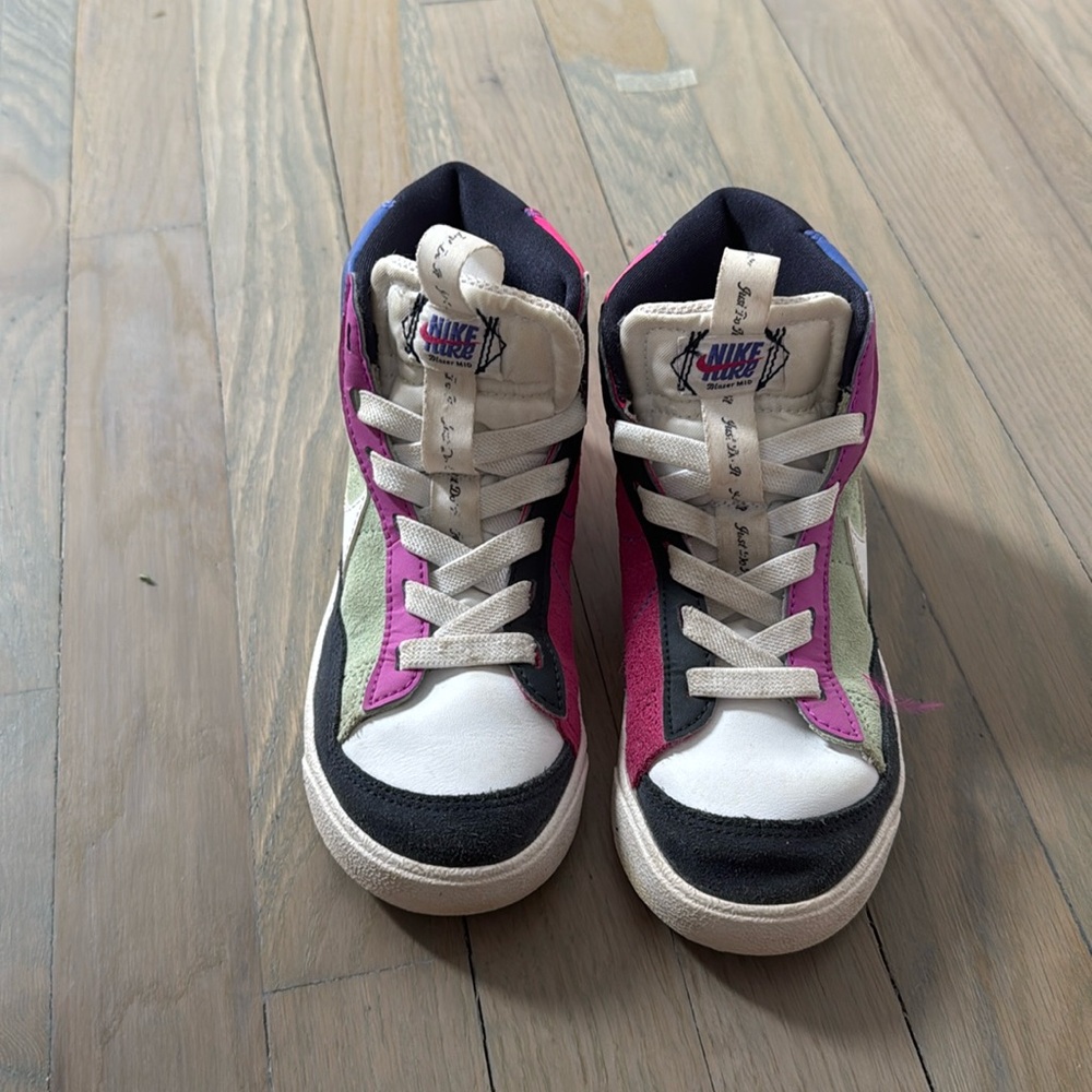 Nike Preschool blazer Mid 77 Size 13